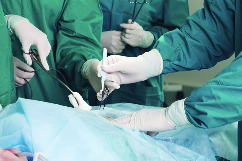 Chi phí điều trị trĩ bằng laser ở Hà Thành Medic có cao không?